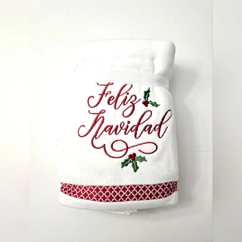 2pc BALSAM & FIR Holiday Hand Towels - 100% Cotton - White/Red/Green